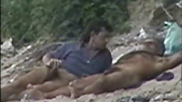 Szórakozás és játékok a ház körül szexhd