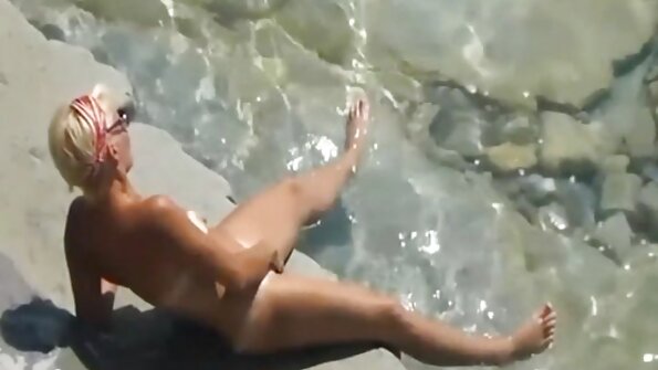 Szeretné, hogy küldje el a legjobban kinéző Szőke szex hd video