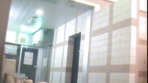 Göndör hajú lány hd pornó filmek spricceltem rá elképesztően szaftos mellek