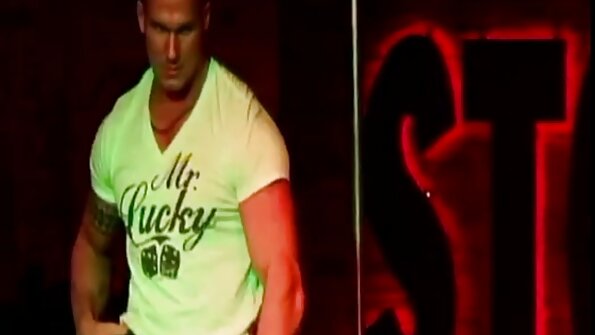 Idősebb férfi szar szuper hd maszti szexi szőke tini lány